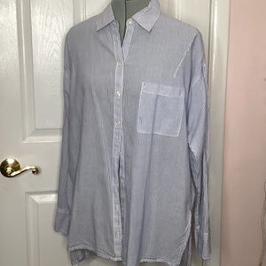 Hollister high low striped button up Womens large